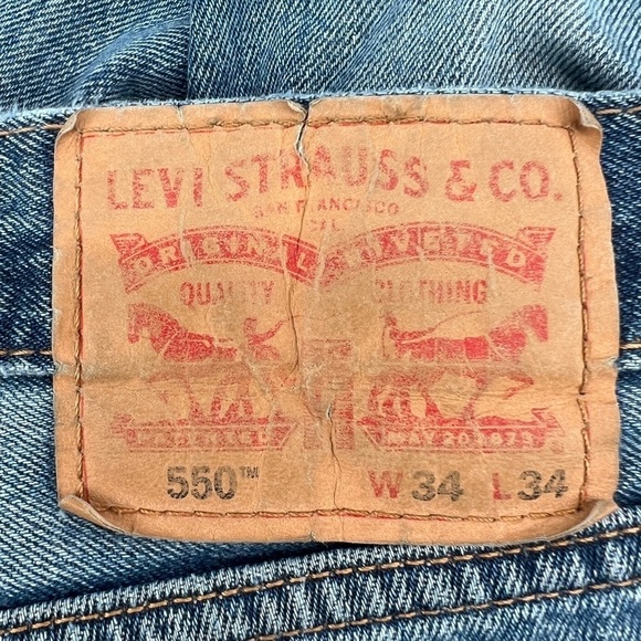 Levi’s 550 Relaxed Straight Leg Distressed Jeans Size 34 x 34 Men’s - Picture 2 of 6